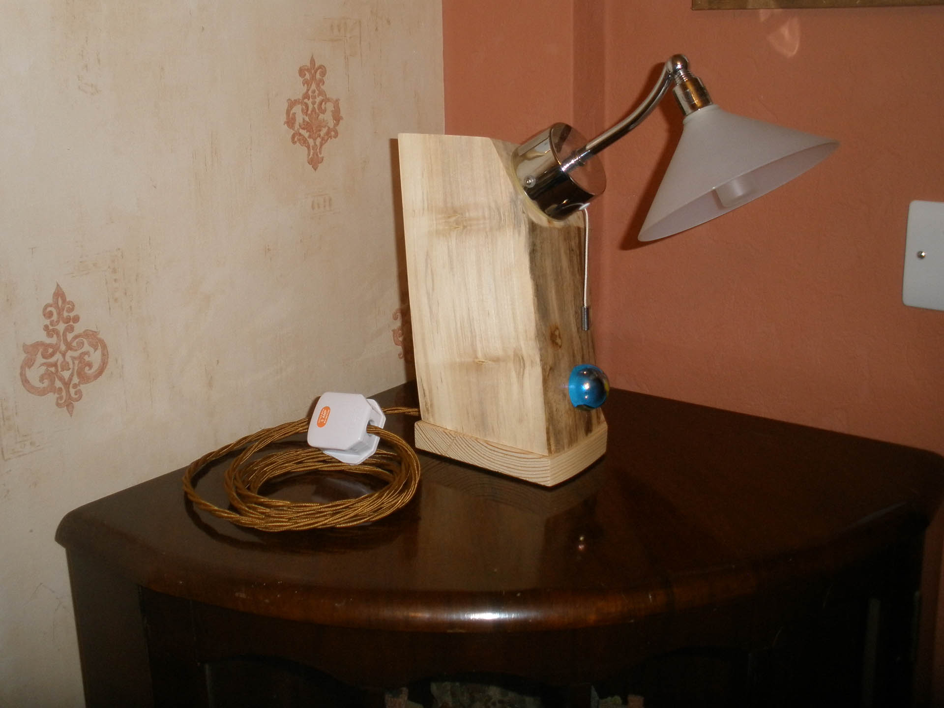 Angular Wooden Desk lamp